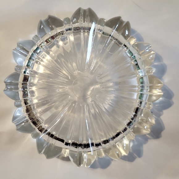 Vtg 60s Hazel Atlas Fluted Clear Pressed Glass Stacking Ashtray - Picture 3 of 4